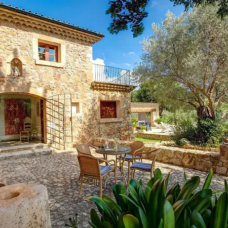 Beautiful 4 Bedrooms Bennassar Mountainside Views * Pollenca