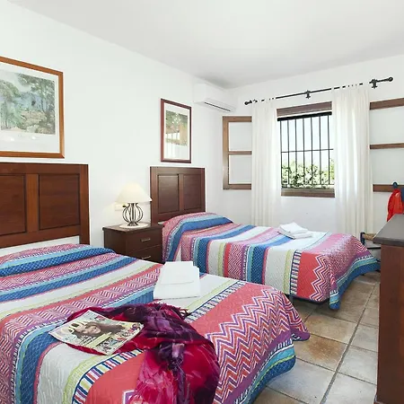 Beautiful 4 Bedrooms Bennassar Mountainside Views Villa Pollenca
