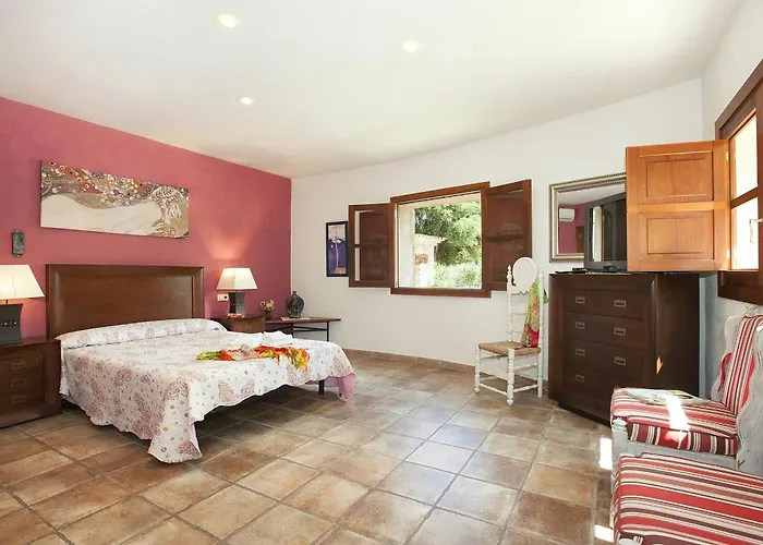 Beautiful 4 Bedrooms Bennassar Mountainside Views Villa *