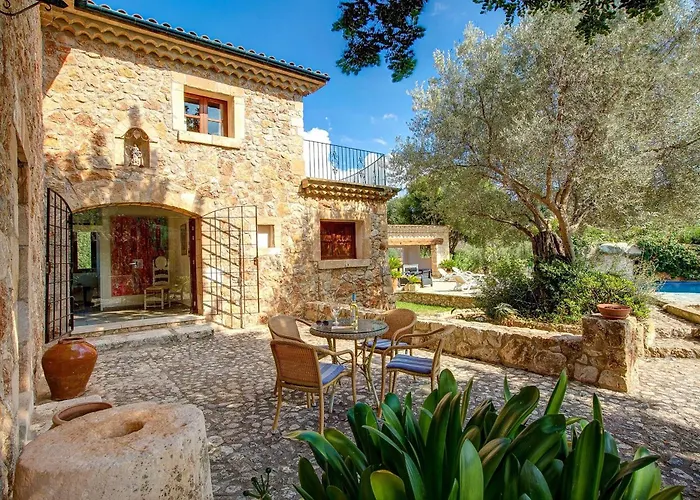Beautiful 4 Bedrooms Bennassar Mountainside Views * Pollença