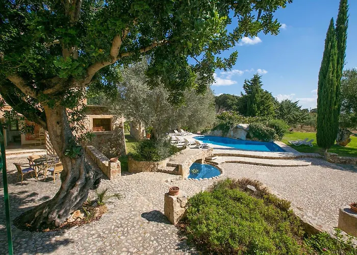 Beautiful 4 Bedrooms Bennassar Mountainside Views Pollensa