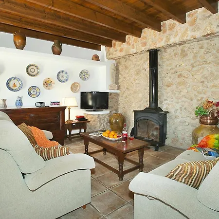 Vila Beautiful 4 Bedrooms Bennassar Mountainside Views Pollença